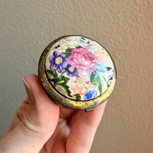 Floral Decorative Trinket Pill Box